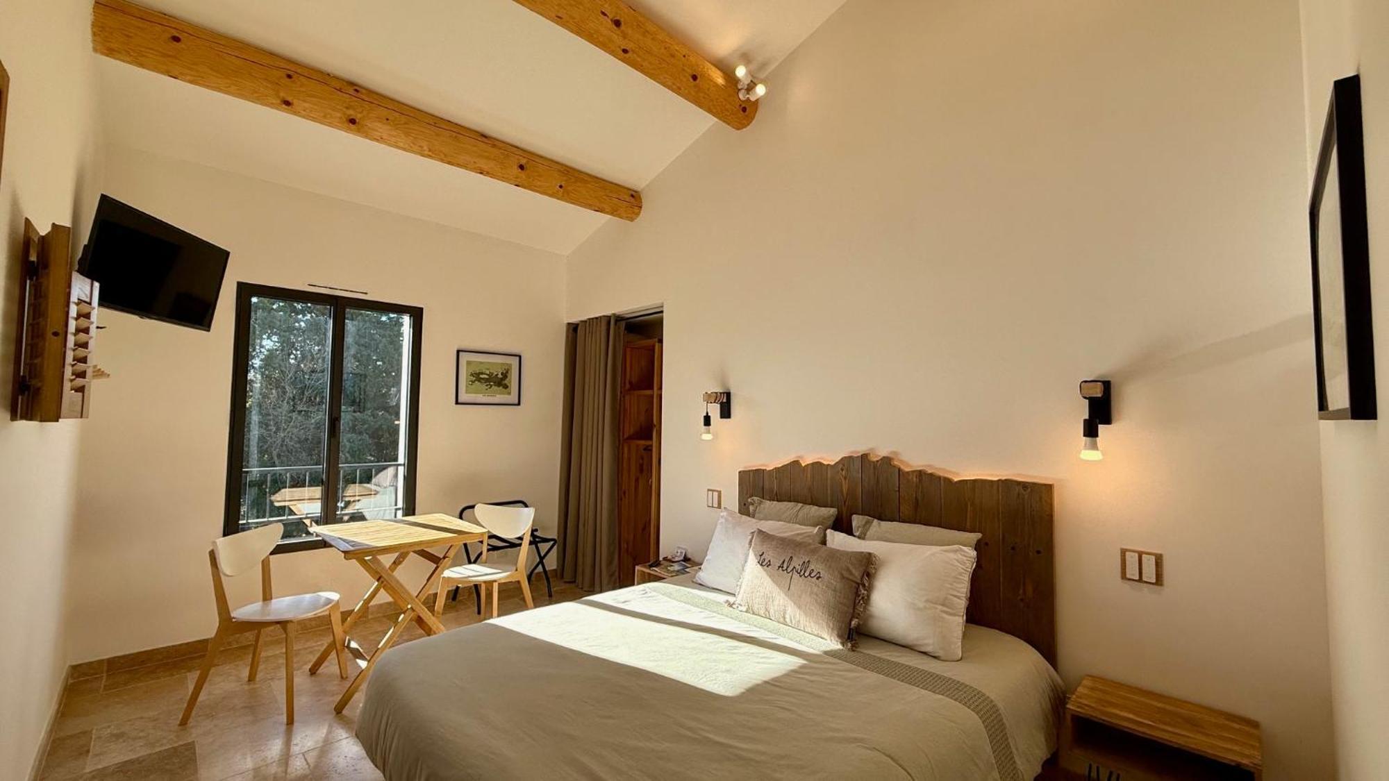 Mas Campau Bed & Breakfast Fontvieille Bagian luar foto