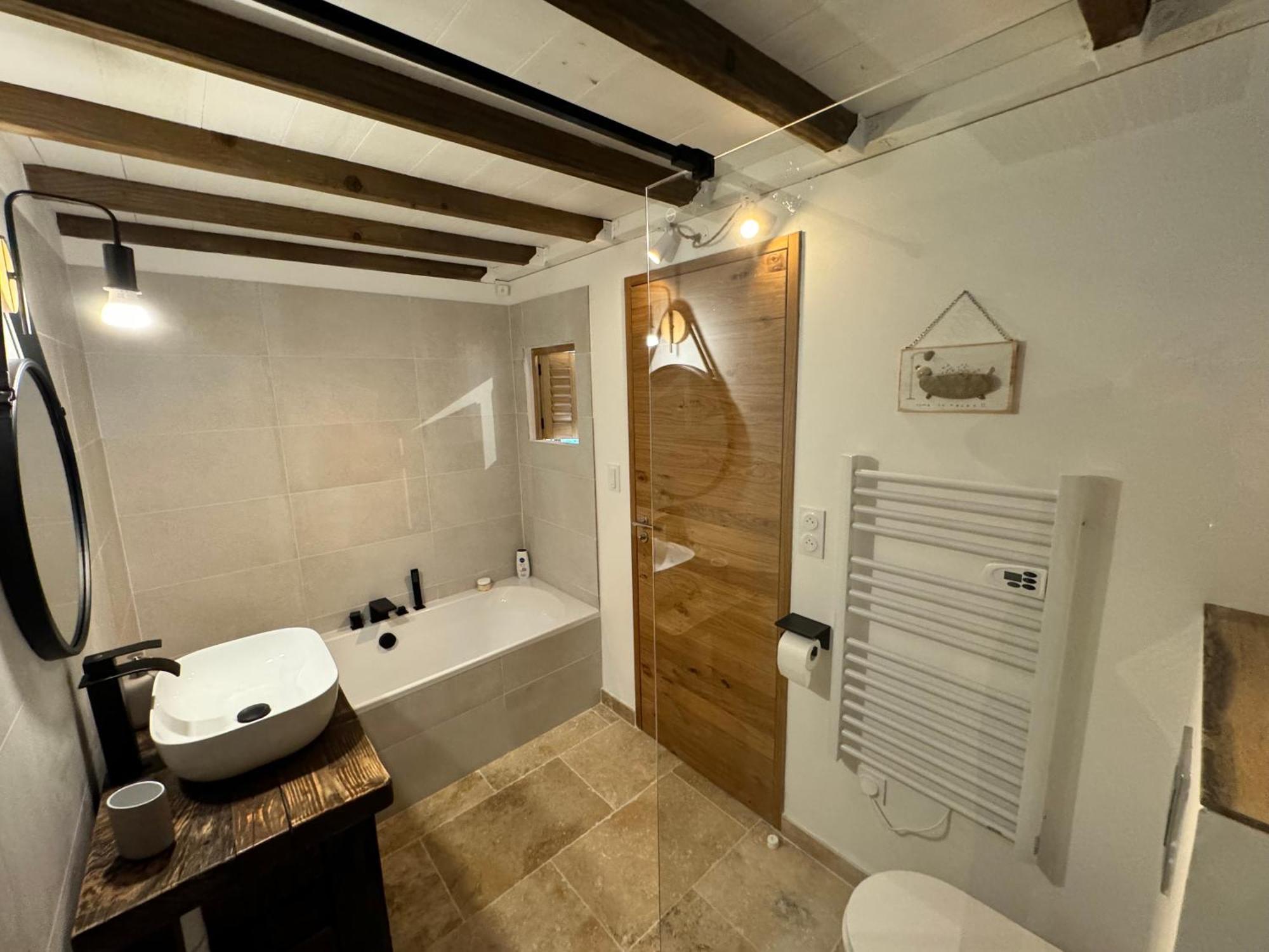 Mas Campau Bed & Breakfast Fontvieille Bagian luar foto